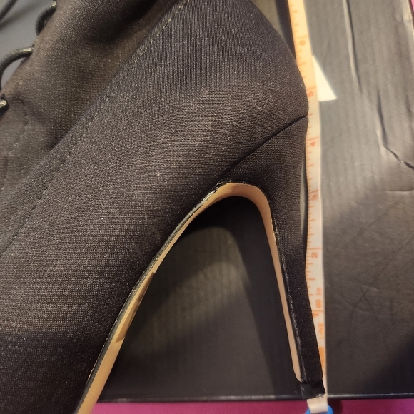 Size 9 Heel Booties - Picture 4 of 4